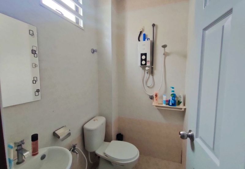 Perdana College Heights