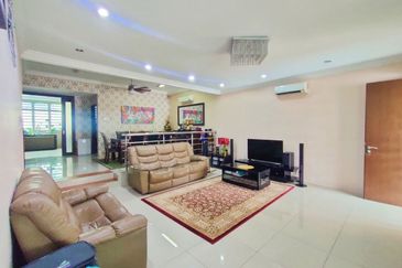 Perdana College Heights