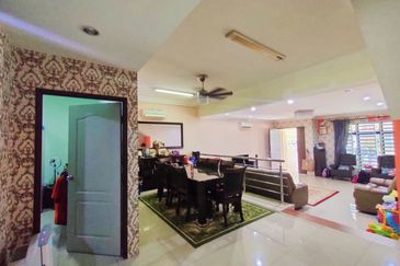 Perdana College Heights