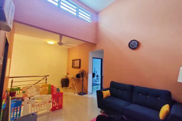 Perdana College Heights