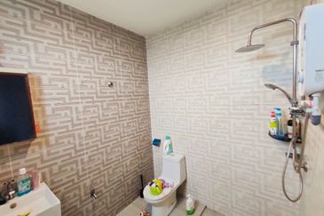 Perdana College Heights