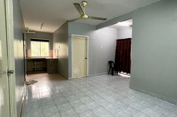 Apartment Nilai 3