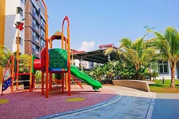 Kiara Court - Nilai Impian