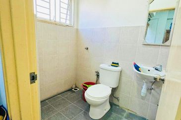 Pangsapuri Jenderam Indah