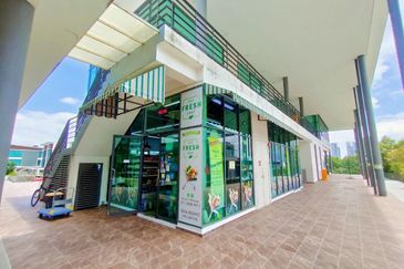 Cristal Serin Residence