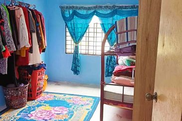 Residensi Warnasari 3