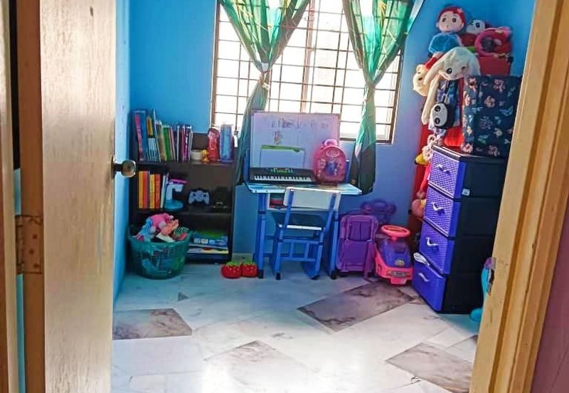 Residensi Warnasari 3