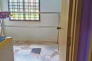 Residensi Warnasari 3