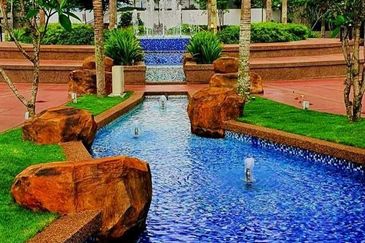 Datum Jelatek Residence