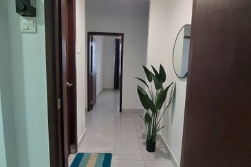 Impiana Sky Residensi @ The Earth