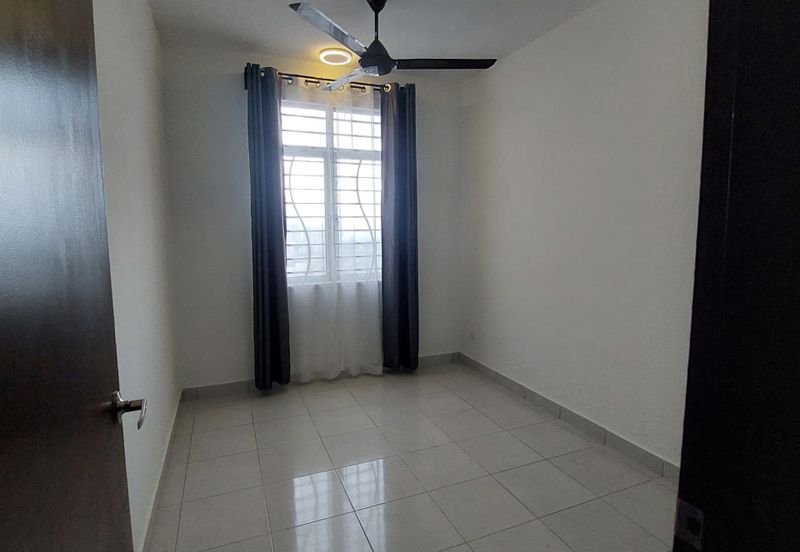 Impiana Sky Residensi @ The Earth