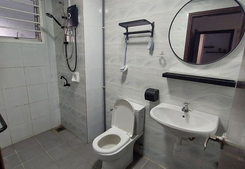 Impiana Sky Residensi @ The Earth