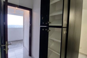 Impiana Sky Residensi @ The Earth