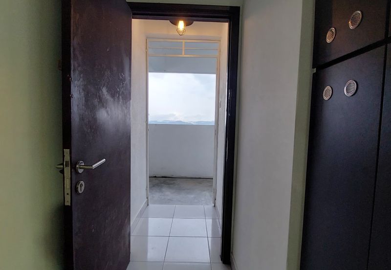 Impiana Sky Residensi @ The Earth