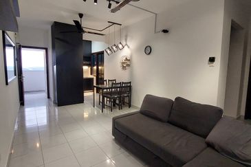 Impiana Sky Residensi @ The Earth