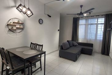 Impiana Sky Residensi @ The Earth