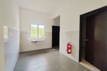 Below Market Value, Intermediate, Double Storey House, Taman Semarak Warisan, Sepang, Selangor, For Sale