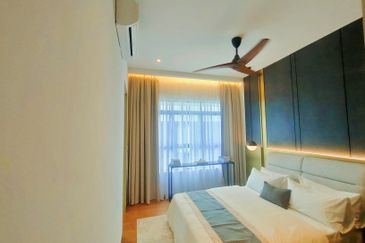 Freehold, Near Plus Highway, Double Storey Semi-D, Bandar Puteri Bangi, Kajang, Selangor