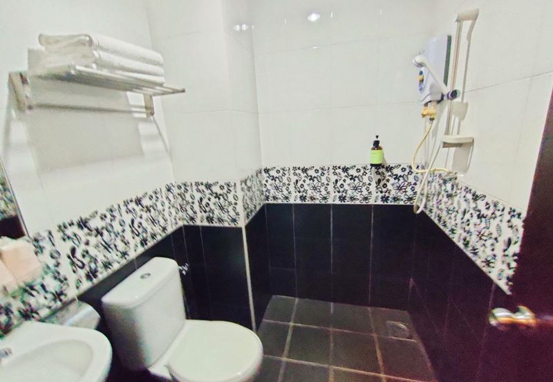 Freehold, 5 Storey Hotel, Kelana Jaya for Sale