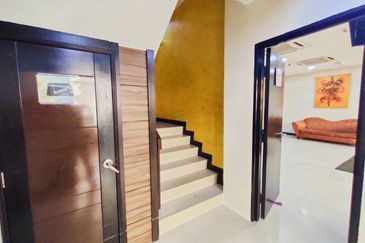 Freehold, 5 Storey Hotel, Kelana Jaya for Sale