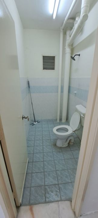 Below Market Value, End Unit, Near Elevator, Apartment Desaminium Flora Chempaka, Seri Kembangan, Selangor, For Sale, Selangor, Puchong South