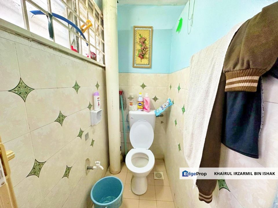 Strata Ready, Corner Unit, Low Level, Pangsapuri Putra Raya, Seri Kembangan, Selangor, For Sale, Selangor, Puchong South