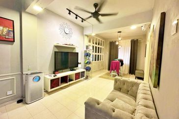 Pangsapuri Putra Raya