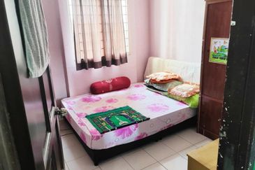Tasik Heights Apartment