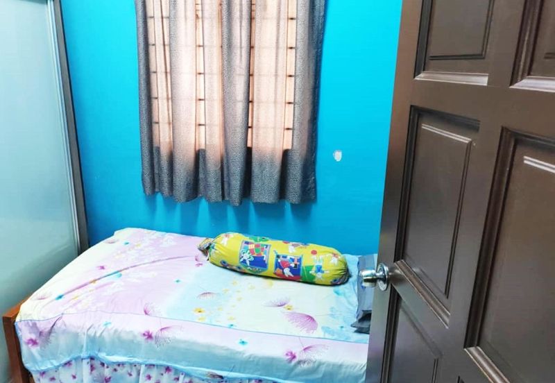 Tasik Heights Apartment