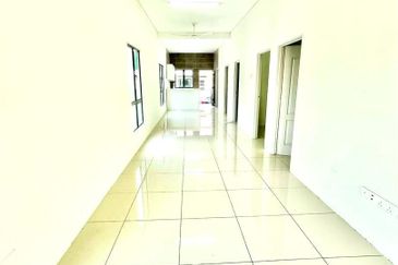 TAMAN BAYU INDERA, LUKUT