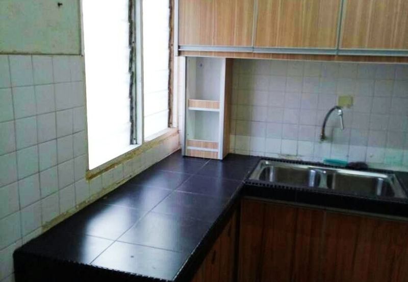 TAMAN BUKIT EMAS (JALAN TAMPIN)