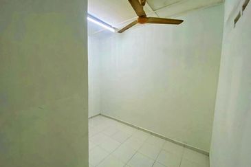 TAMAN PENGKALAN INDAH