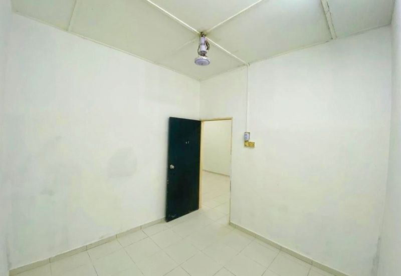 TAMAN PENGKALAN INDAH