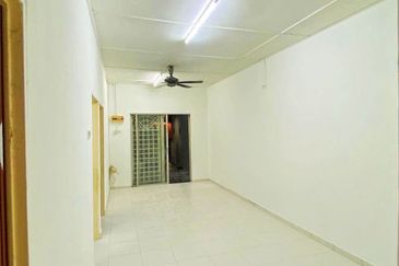 TAMAN PENGKALAN INDAH