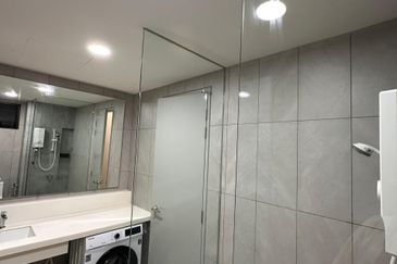 Emerald 9 Condominium