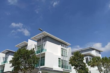 Clover Garden Residences