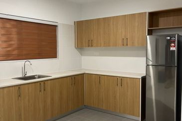 Arena Residences @ Warisan Puteri