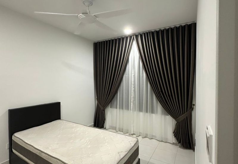 Arena Residences @ Warisan Puteri *