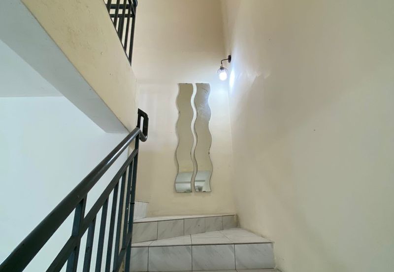 Renovated, Freehold, Double Storey House, Taman Seri Dagang, Banting, Selangor, For Sale
