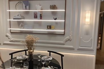 Sri petaling/Salak South10min to MRT