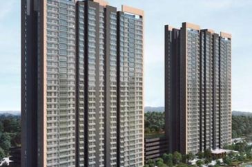 Lakefront Condominium | Emerald Hills @ Alam Damai