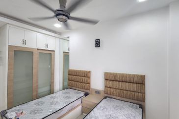 CHENG HEIGHTS CONDOMINIUM