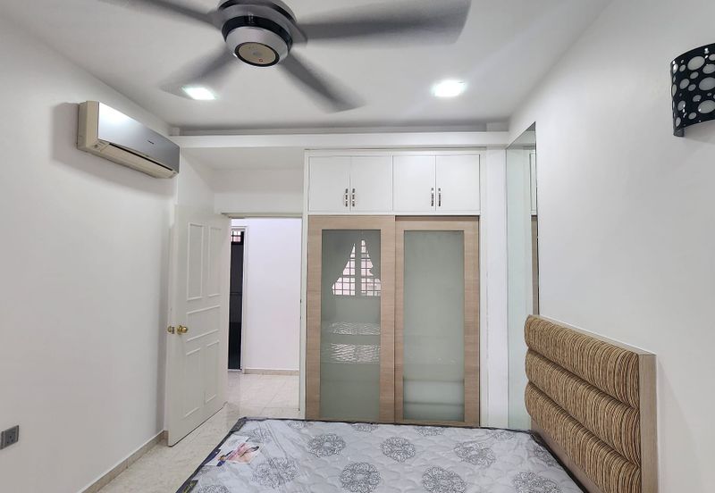 CHENG HEIGHTS CONDOMINIUM