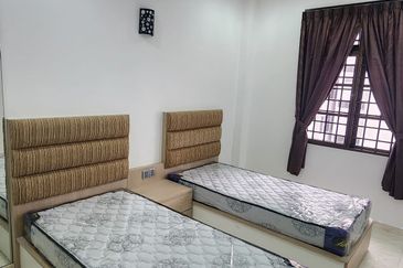 CHENG HEIGHTS CONDOMINIUM