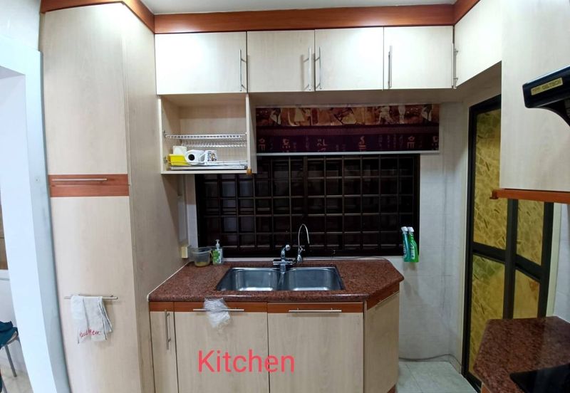 CHENG HEIGHTS CONDOMINIUM