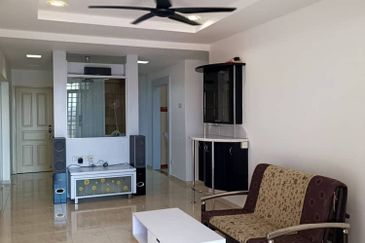 CHENG HEIGHTS CONDOMINIUM