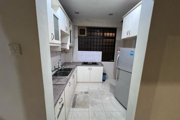 CHENG HEIGHTS CONDOMINIUM