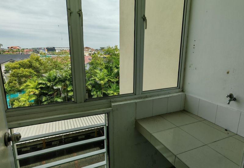 KONDOMINIUM KLEBANG DELIMA