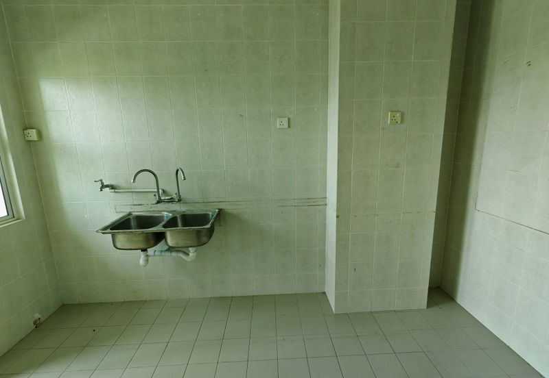 KONDOMINIUM KLEBANG DELIMA