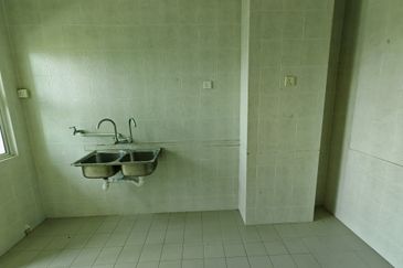 KONDOMINIUM KLEBANG DELIMA